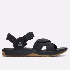 Nike ACG Air Deschutz sz 8/41